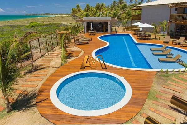 CASA DUPLEX 3 SUÍTES EM ITACIMIRIM - PORTEIRA FECHADA (FRENTE MAR)