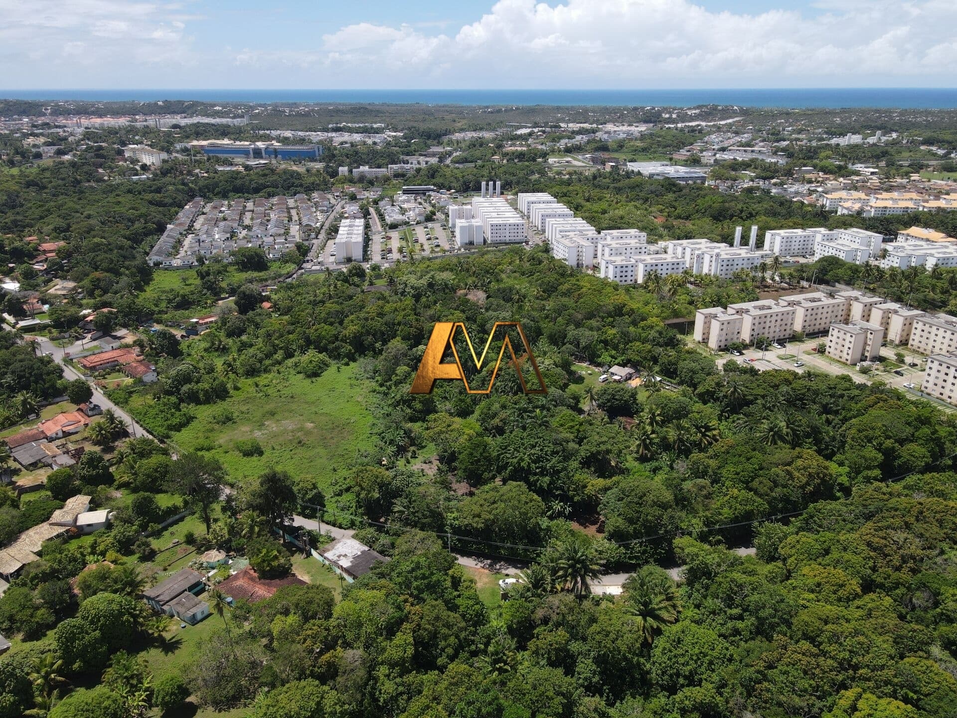 Lote/Terreno em Camaçari - Abrantes