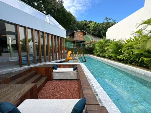 CASA 4 SUÍTES EM ALPHAVILLE II - PORTEIRA FECHADA