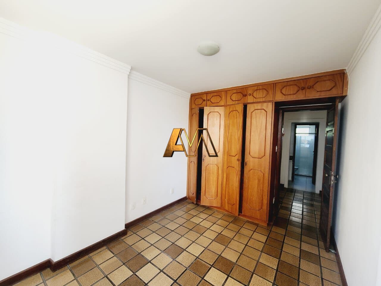 Apartamento em Salvador - Itaigara