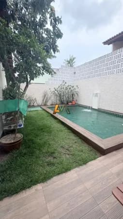 VILLAGE 3/4 COM PISCINA EM ITACIMIRIM