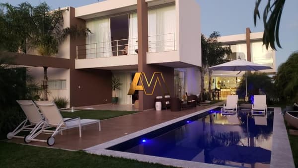 Casa de Condomínio em Camaçari - Busca Vida (Abrantes)