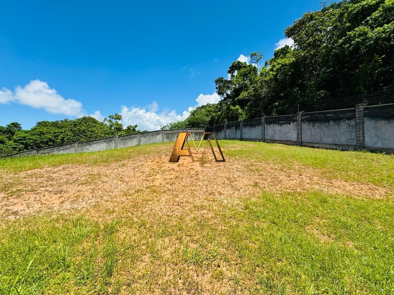 Lote/Terreno em Camaçari - Alphaville Litoral Norte I