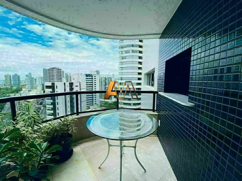 Apartamento em Salvador - Ondina