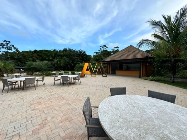 Lote/Terreno em Mata de São João - Praia do Forte