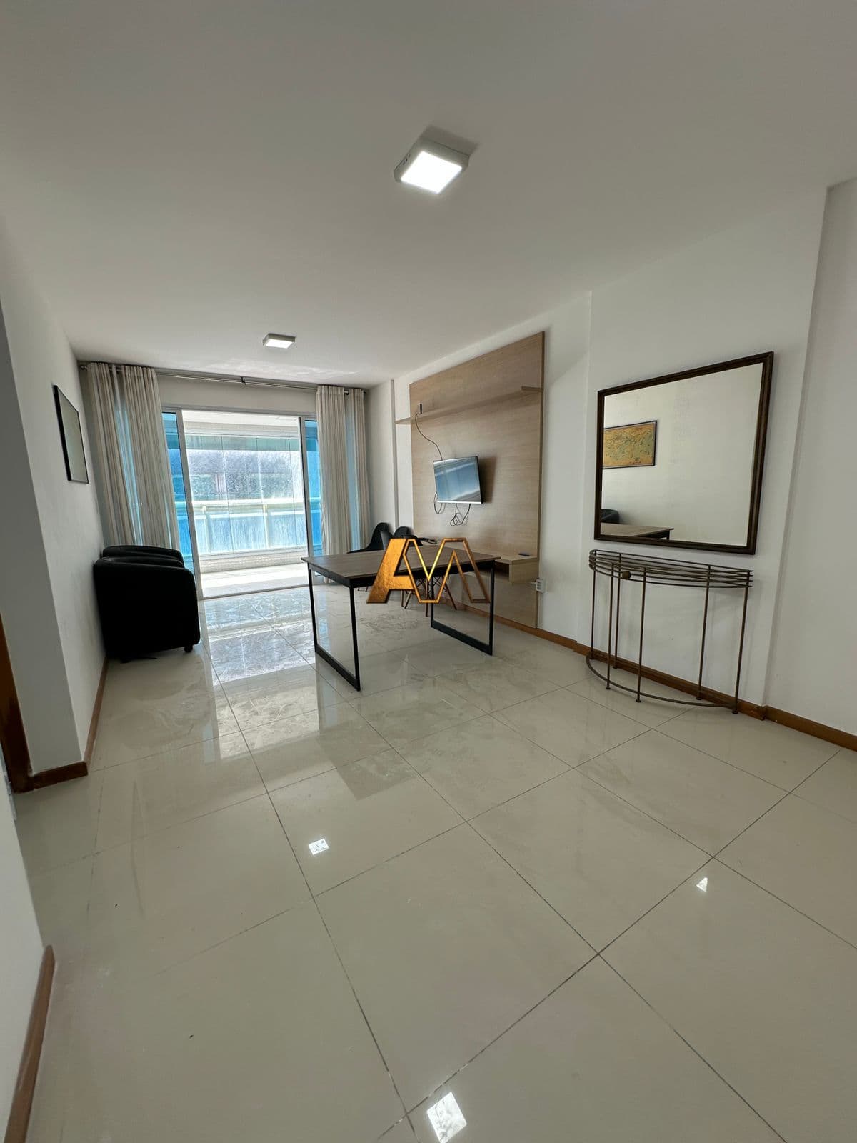 QUARTO E SALA COM VISTA MAR EM ARMAÇÃO