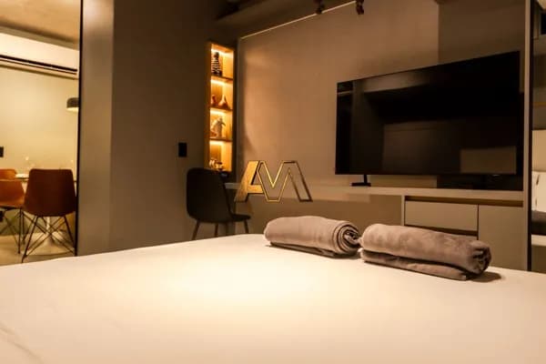 STUDIO PORTEIRA FECHADA NA VITORIA