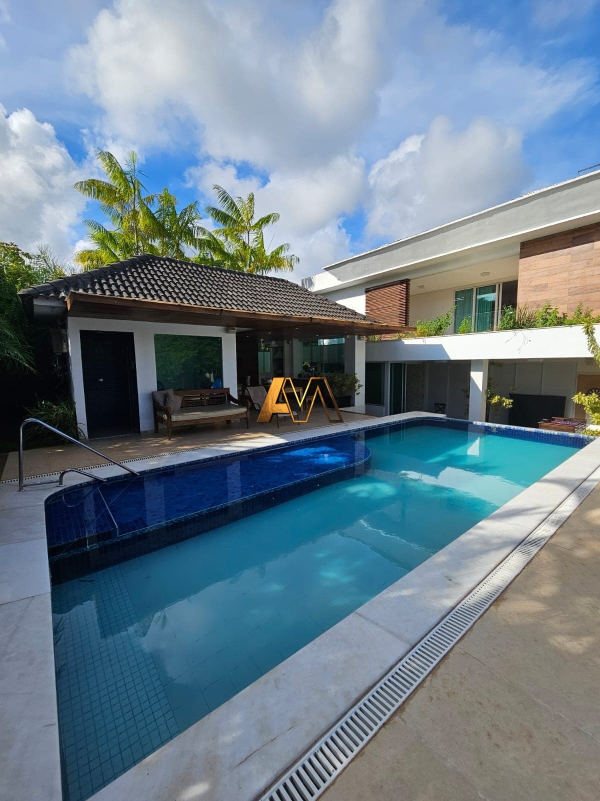 Casa de Condomínio em Salvador - Alphaville I
