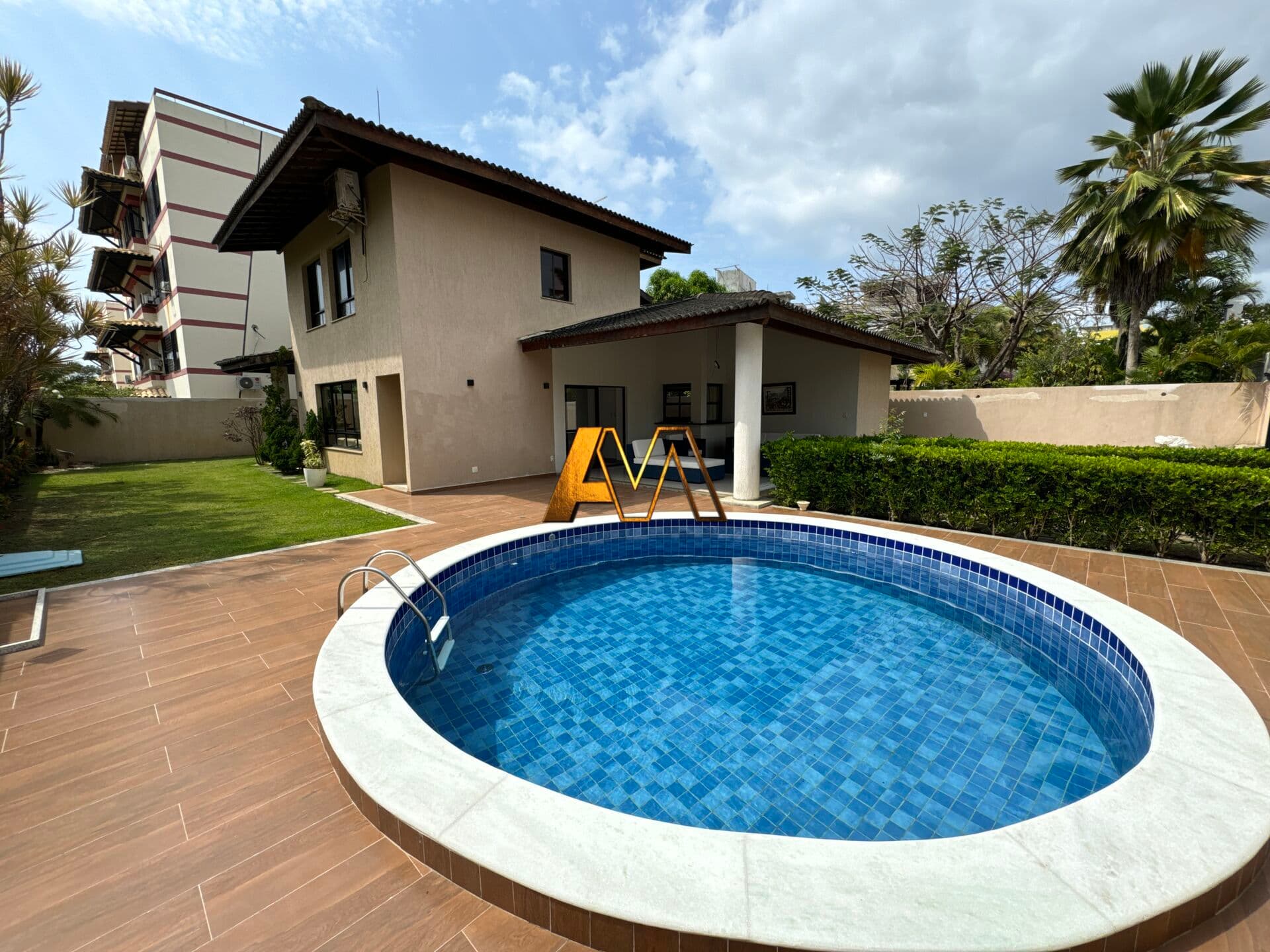 Casa de Condomínio em Lauro de Freitas - BURAQUINHO