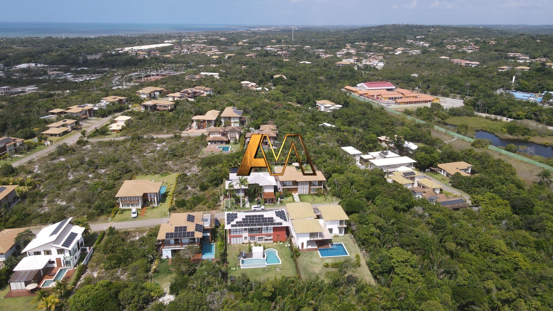 Lote/Terreno em Mata de São João - Praia do Forte