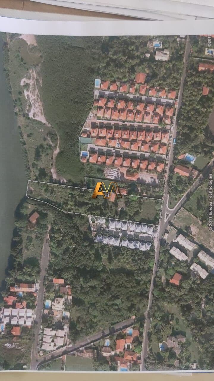 Lote/Terreno em Lauro de Freitas - BURAQUINHO