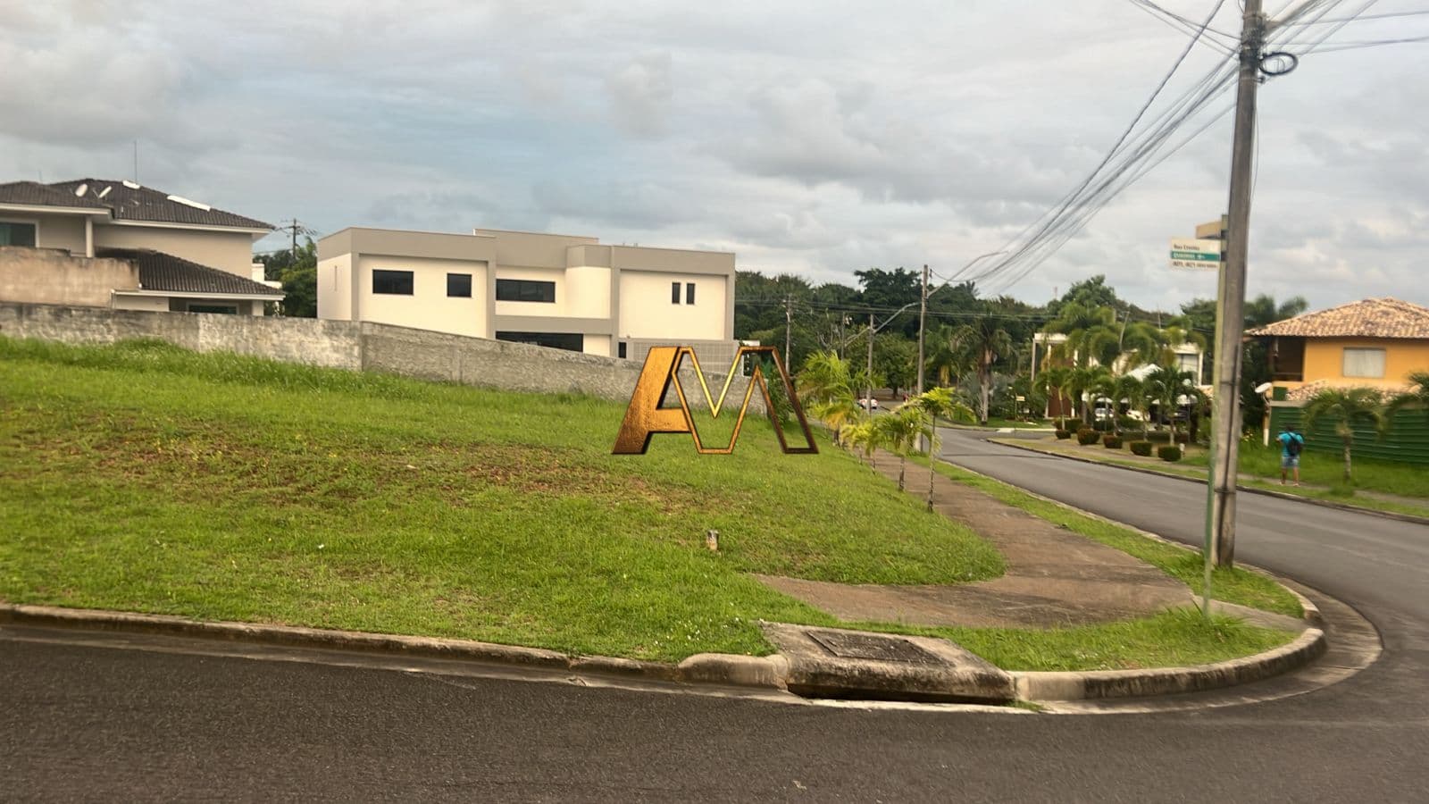 TERRENO EM ALPHAVILLE LITORAL NORTE I