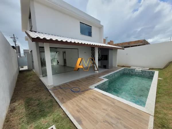 Casa de Condomínio em Camaçari - Jardim Limoeiro