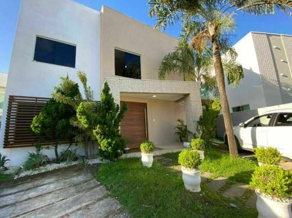 Casa de Condomínio em Lauro de Freitas - Centro