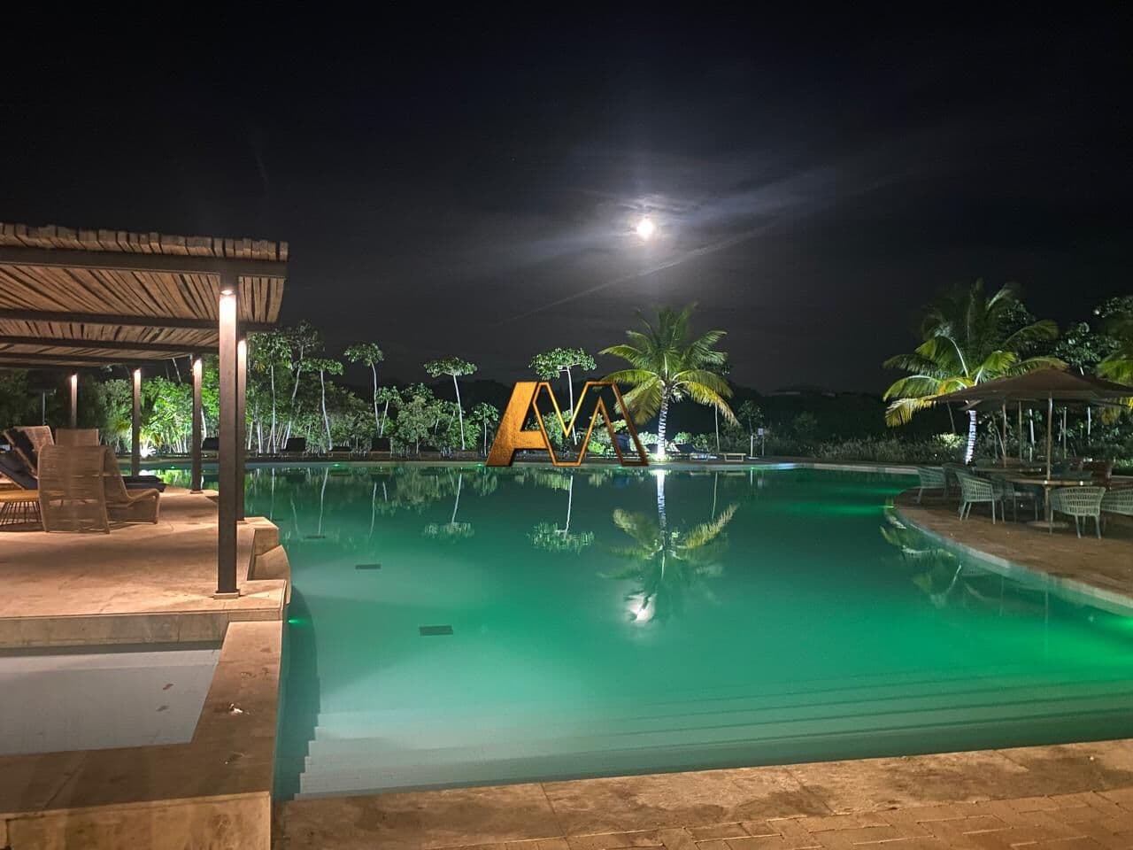 Lote/Terreno em Mata de São João - Praia do Forte