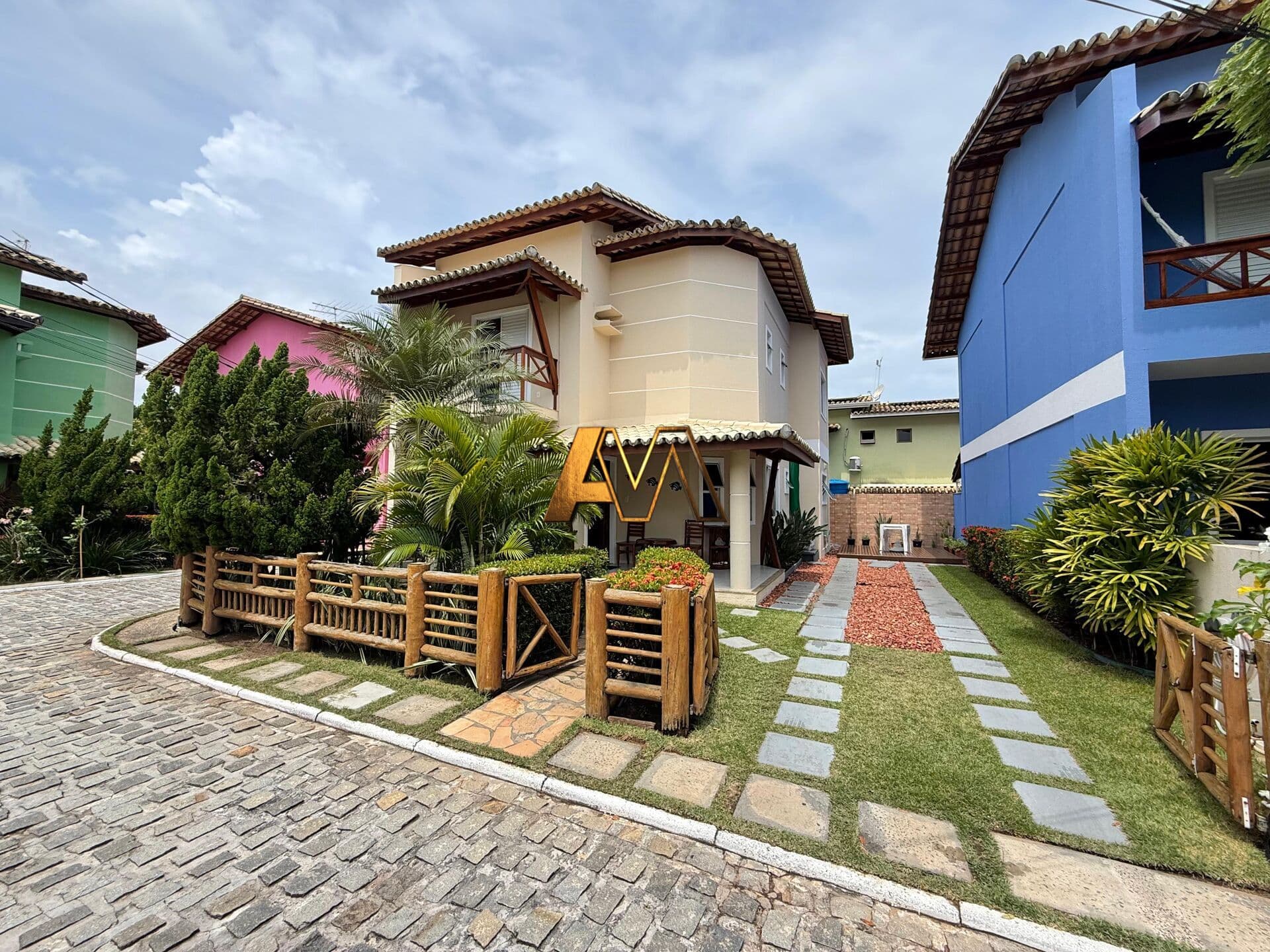 Casa de Condomínio em Salvador - Stella Maris