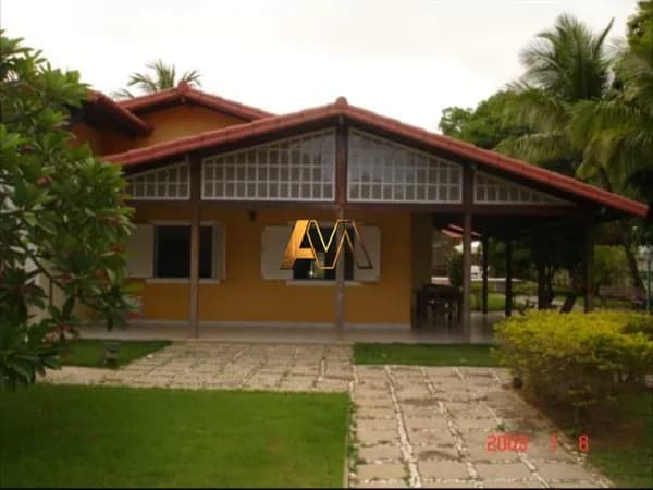 Casa de Condomínio em Lauro de Freitas - Portão