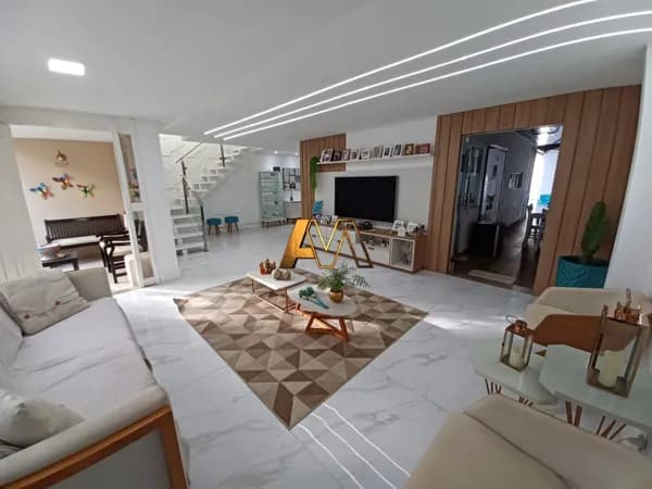 CASA 5 QUARTOS SENDO 4 SUÍTES EM STELLA MARES