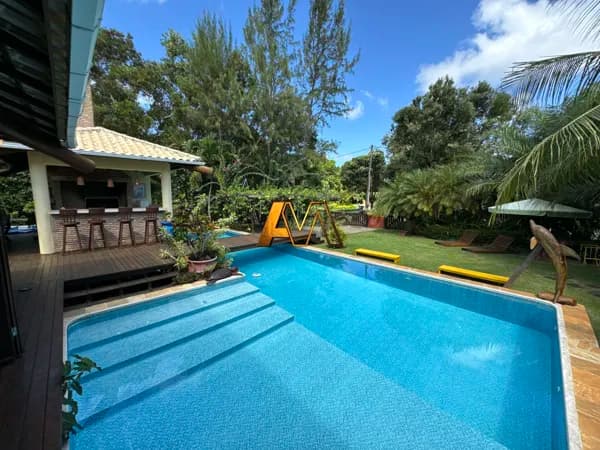 CASA ALTO PADRÃO 6 SUÍTES EM GUARAJUBA