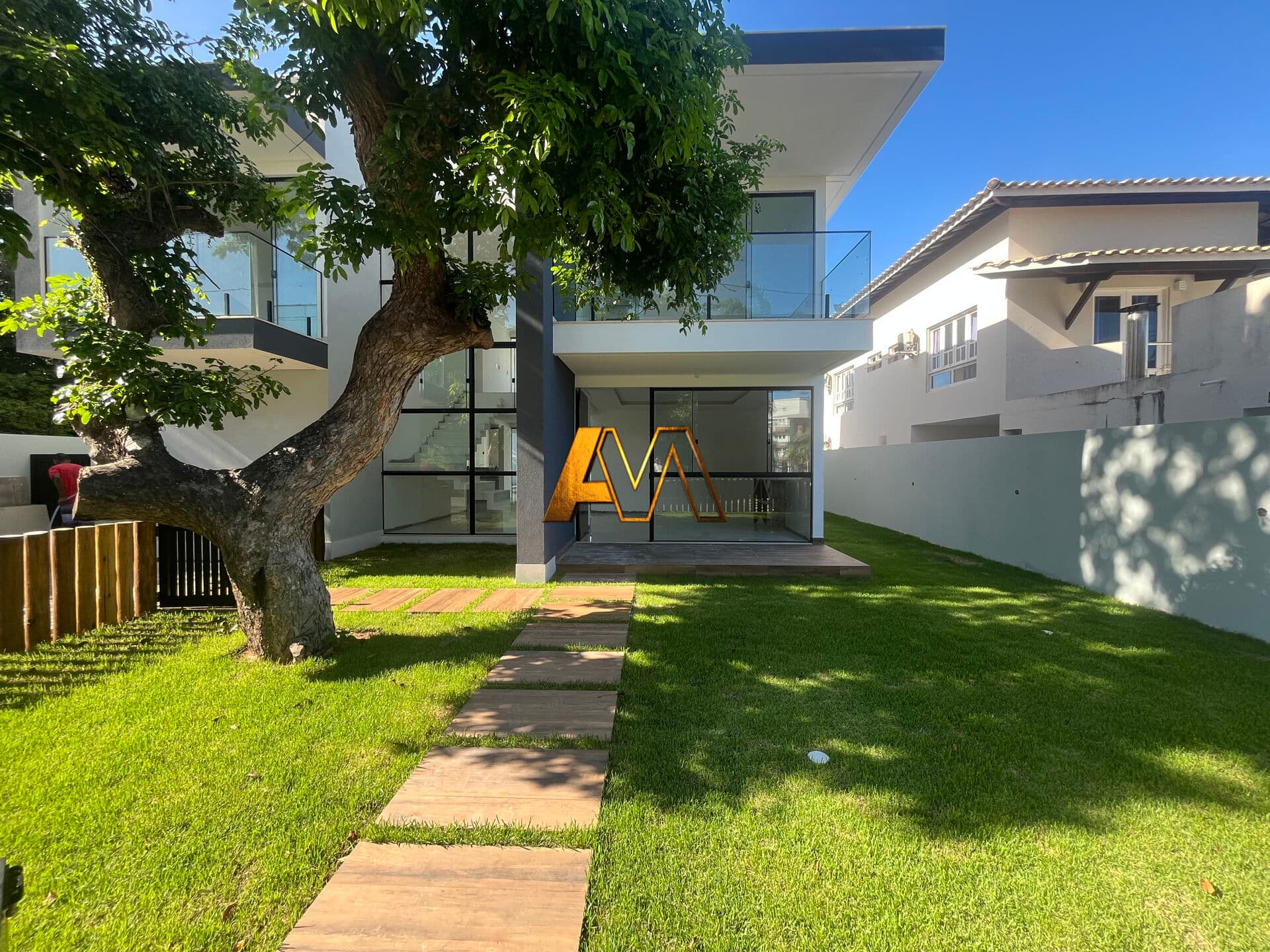 Casa de Condomínio em Camaçari - GUARAJUBA
