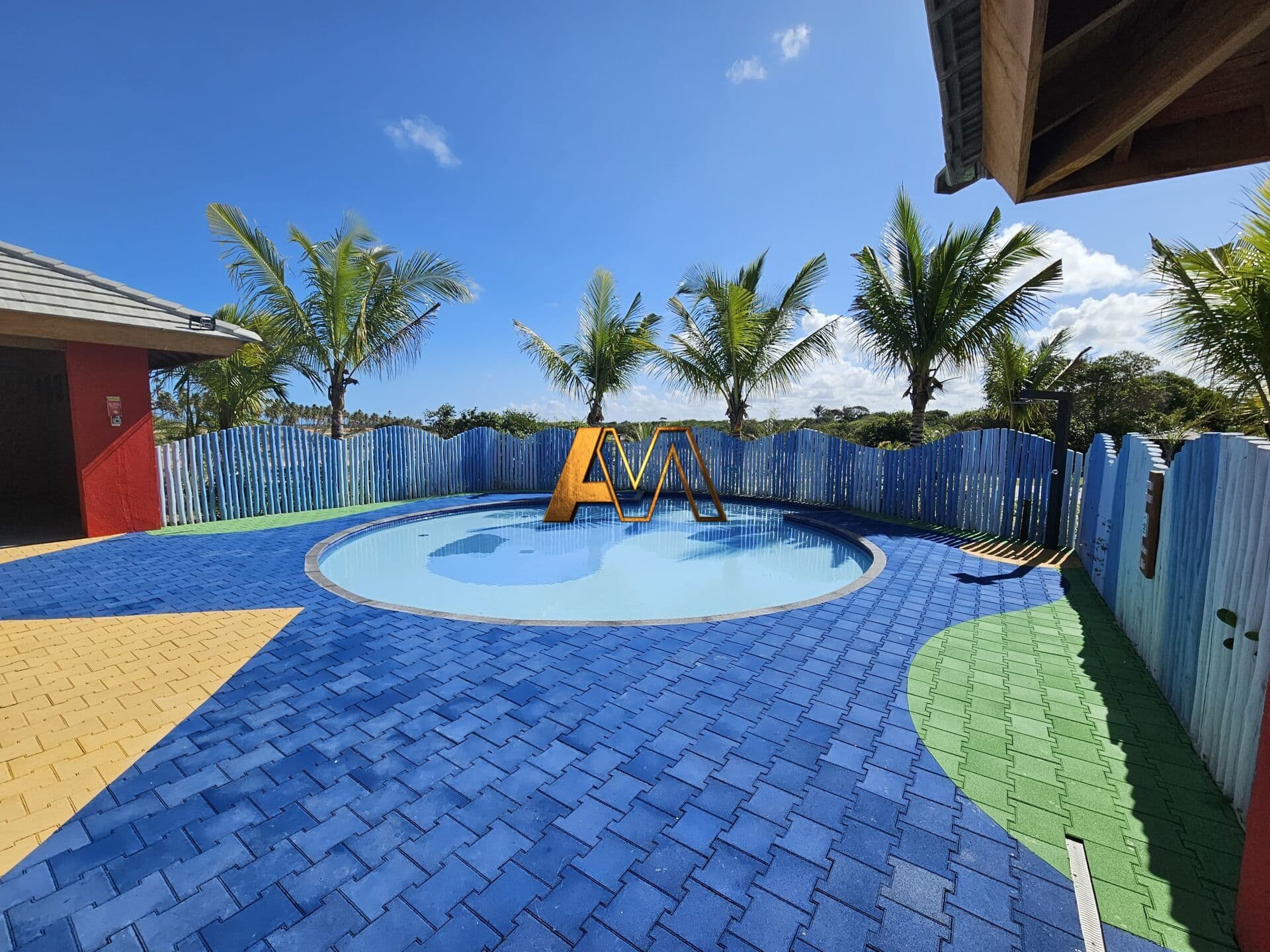 Lote/Terreno em Mata de São João - Praia do Forte