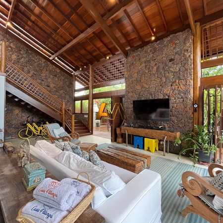 CASA 5 SUÍTES EM PRAIA DO FORTE
