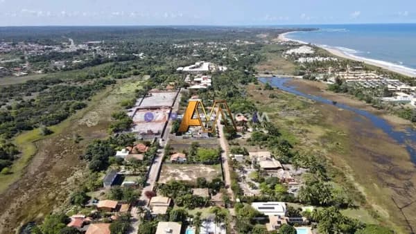 VENDE-SE TERRENO EM ITACIMIRIM - ILHA DE MEIO