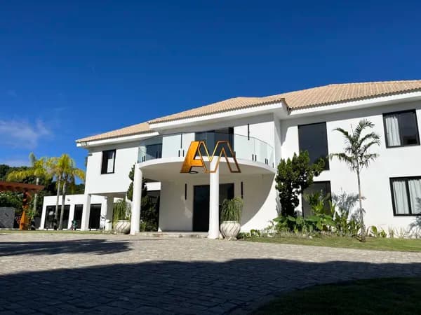 MANSÃO ALTO LUXO 8 SUÍTES EM LAURO DE FREITAS