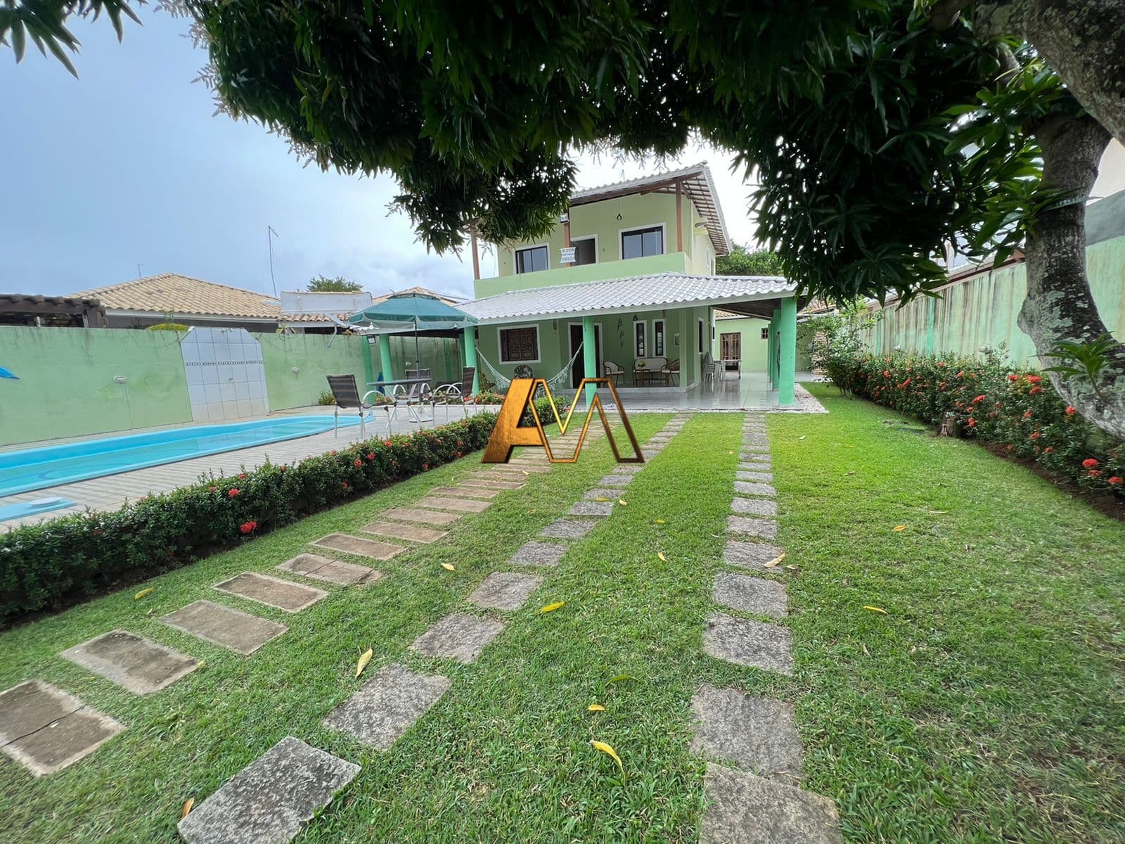 Casa de Condomínio em Camaçari - Barra do Jacuípe (Monte Gordo)