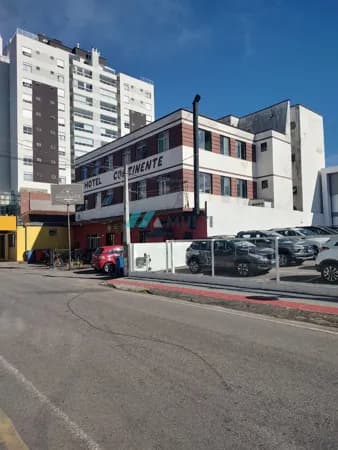 Prédio/Edifício Inteiro em Florianópolis - Estreito