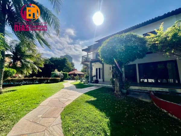 Casa com 5/4 para locação em Patamares, Salvador/BA