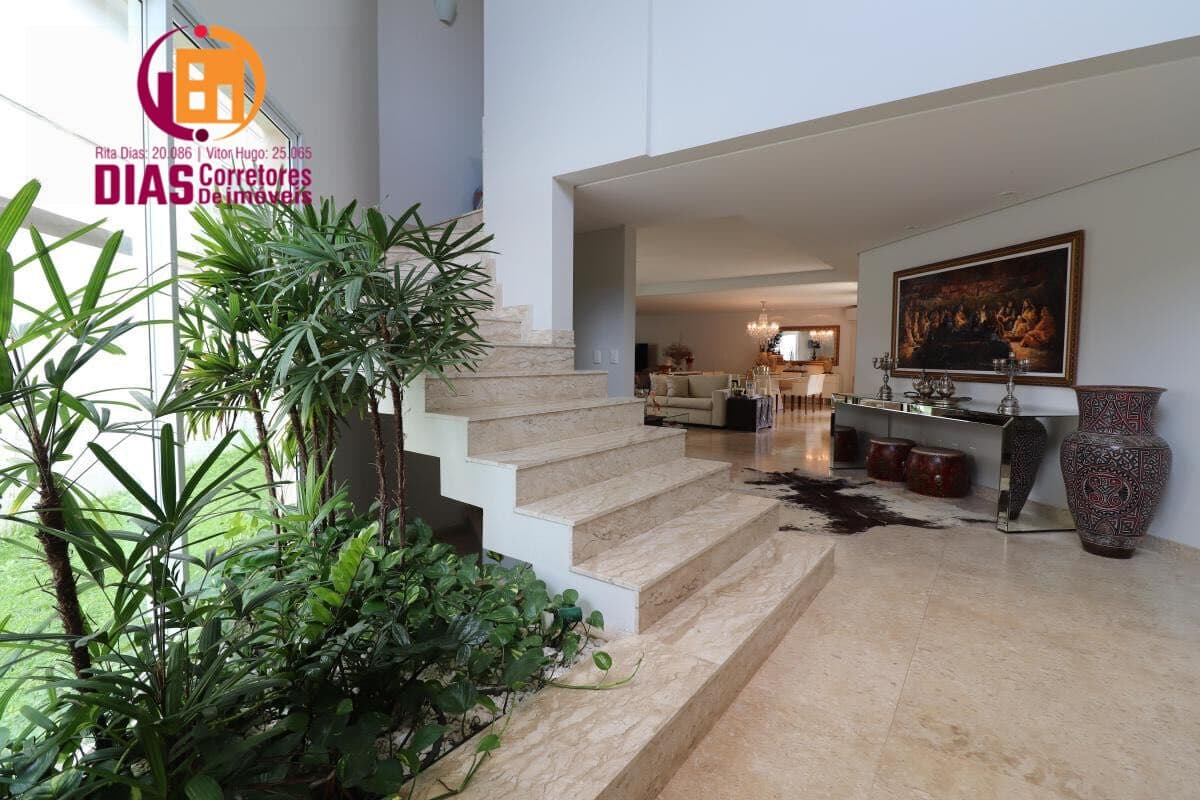 Vendo Casa com 502 de área construída com 5 suites, 3 vagas em condomínio no Alphaville I - Salvador/Ba.