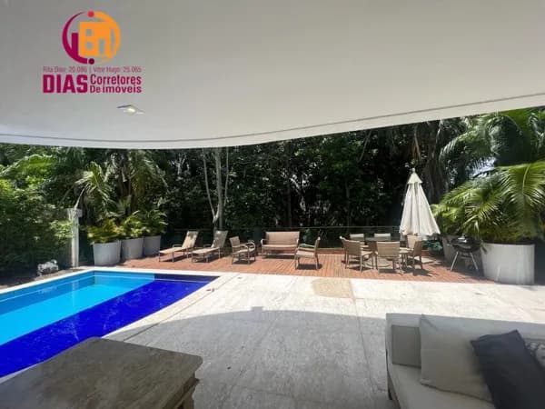 Vendo Casa Duplex em Alphaville I com 750m2, piscina privativa, 6/4, 4 suítes closet, 4 vagas cobertas total infraestrutura - Alphaville I - Salvador/BA.
