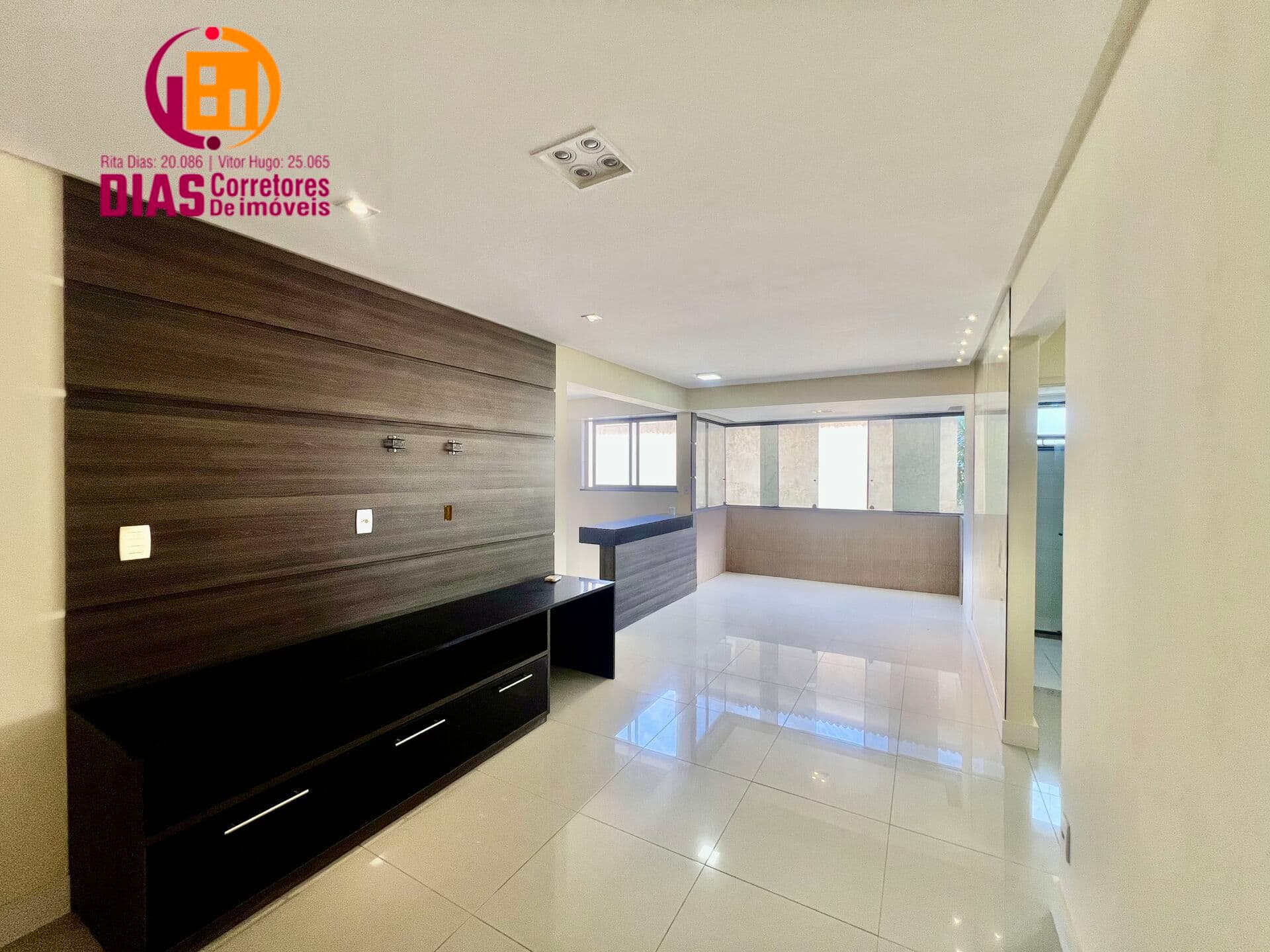 Apartamento 2/4 sendo 1 suíte à venda em Piatã