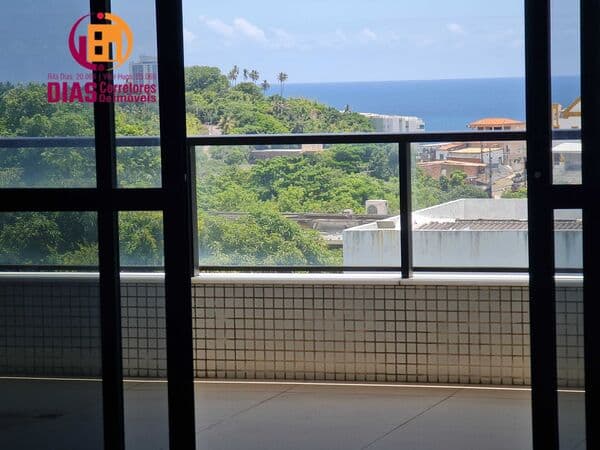 Vendo apartamento em Mansão com 275m2, 4 suítes, 2 varandas , sendo 1 vista mar e outra gourmet em condomínio com. Total infraestrutura