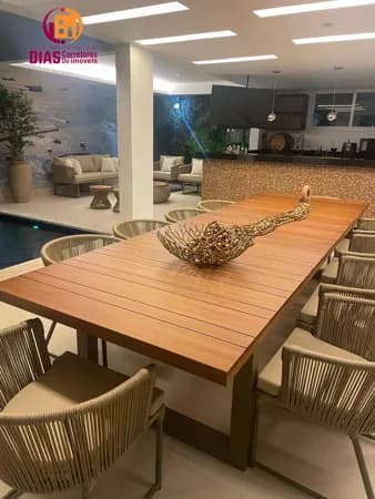 Alugo belíssima casa com 580m² mobiliada e decorada, energia solar, piscina, 4 suítes, garagem- Alphaville II - Salvador/Ba.