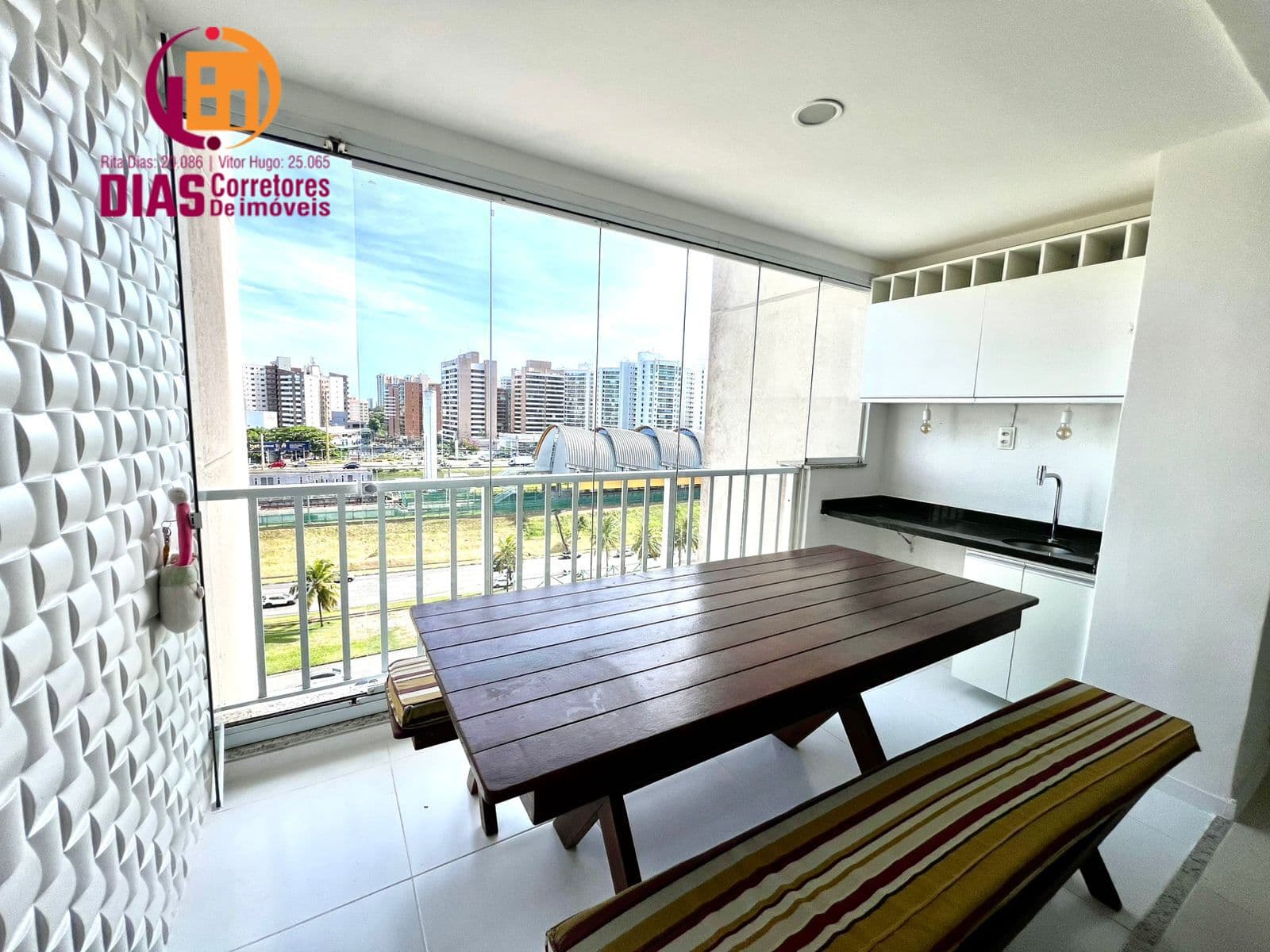 Vendo Oportunidade Apartamento nascente 80m2 , varanda gourmet, 3/4, suíte, 2 vagas no Vila Allegro - Paralela, Salvador/BA