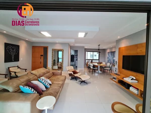 Alugo em exclusividade Apartamento semi-mobiliado no Resort Le Parc com 166m2, 4/4, 3 suítes, 3 vagas e 01 depósito - Patamares - SSA/BA.