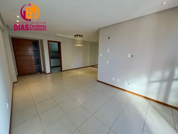 Vendo excelente Apartamento com 108m2 no Alto do Itaigara com varanda panorâmica, sala, 3/4, 2 suítes, armários, 4 vagas - Itaigara - Salvador/Ba