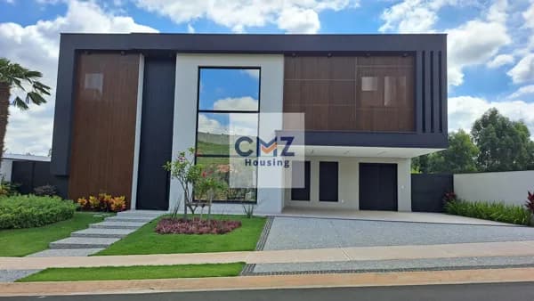 Maravilhoso sobrado localizado no condomínio Villa dos Pinheiros, oferecendo um estilo de vida com todo o requinte e exclusividade que sua família merece. Esta incrível propriedade apresenta um total de 5 suítes e está disponível para venda por R$ 6.000.