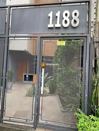 Sala à venda no bairro Menino Deus - Porto Alegre/RS
