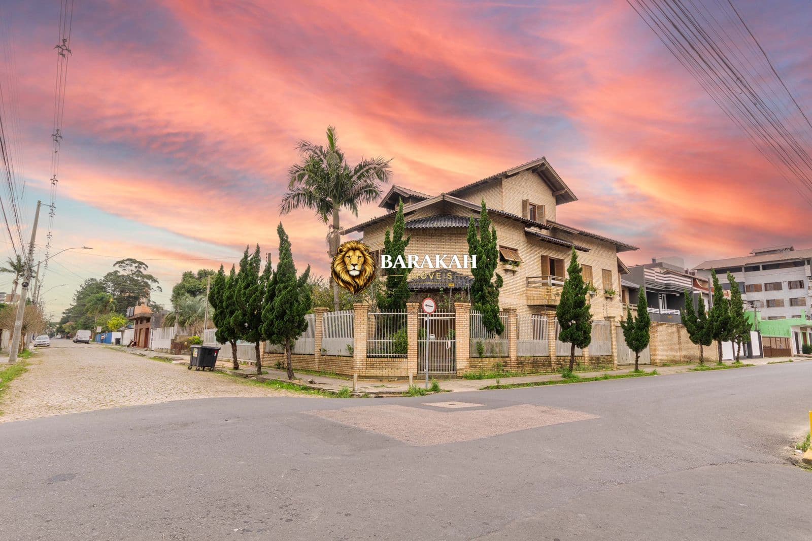 Casa em Cachoeirinha - Vila Eunice Nova