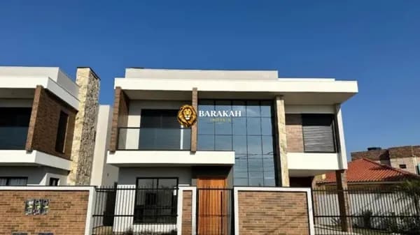 Casa à venda no bairro Centro - Passo de Torres/SC