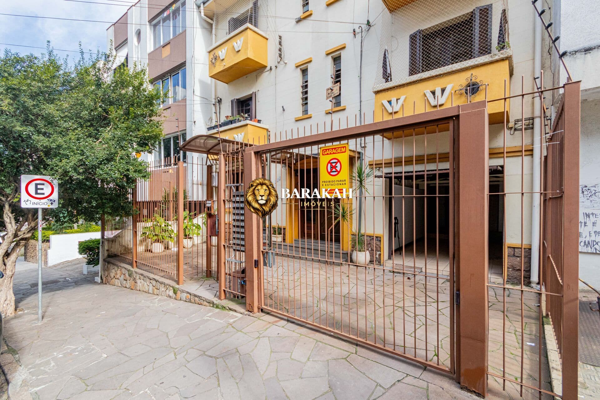Apartamento à venda no bairro Floresta - Porto Alegre/RS
