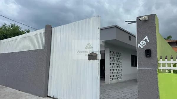Casa alto padrão - totalmente mobiliada