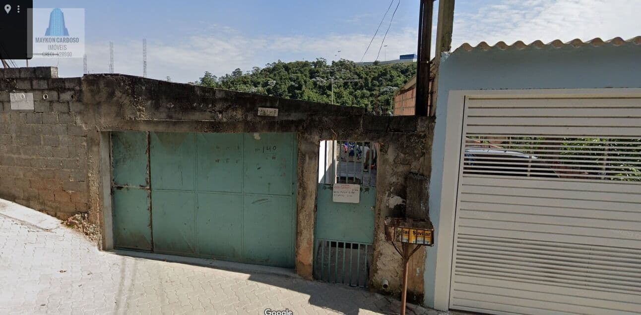 Lote/Terreno em Embu das Artes - Vila Ísis Cristina