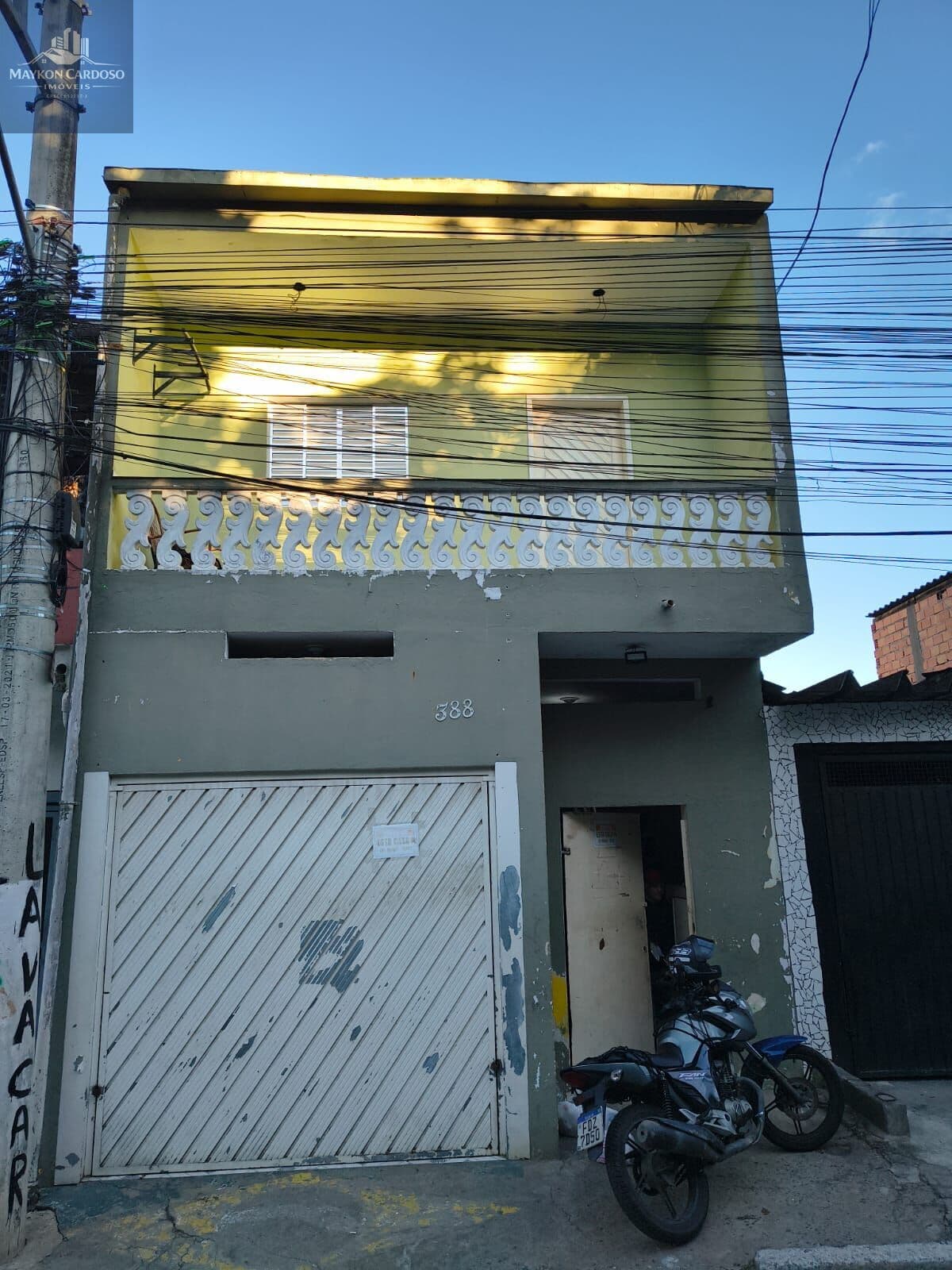 OPORTUNIDADE EM EMBU DAS ARTES – CASA COM GRANDE POTENCIAL!