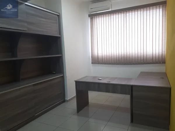 Sala Comercial à Venda em Osasco – Excelente Oportunidade para Investimento ou Uso Próprio!