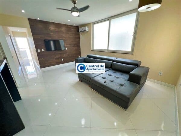 Apartamento climatizado, REFORMADO, 4/4, suíte, frente mar, Ondina, Salvador-BA