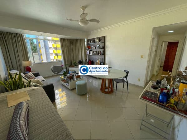 Apartamento com 2 quartos com ar, elevador, portaria, Barra, carnaval de Salvador-BA